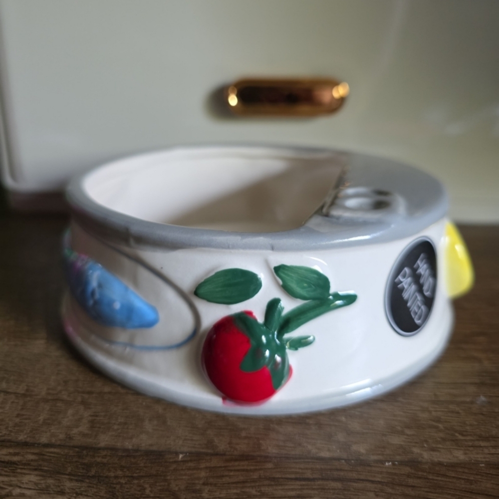 Hand-Painted Ceramic Cat  Bowl with Fruit/fish  Design